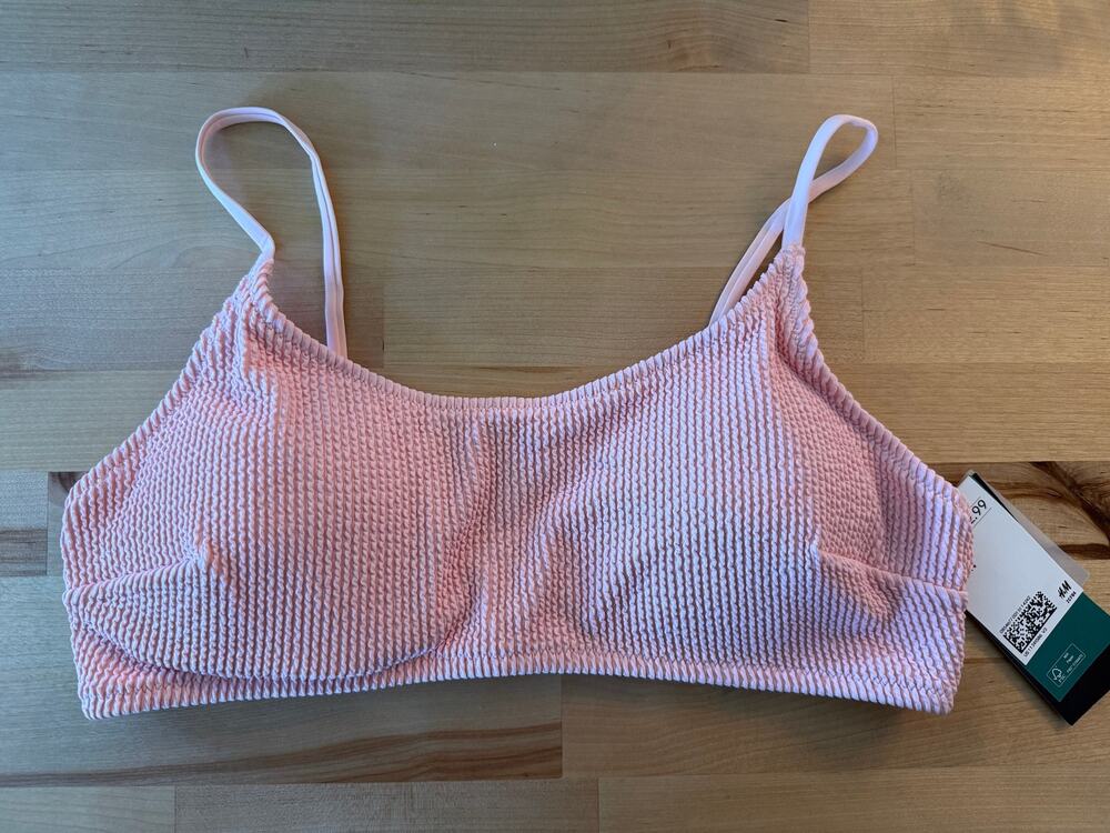Light Pink H&M Textured Bikini Top with Adjustable Shoulder Straps Size 12 NWT
